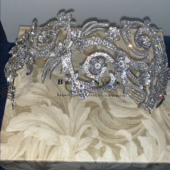 Headpiece